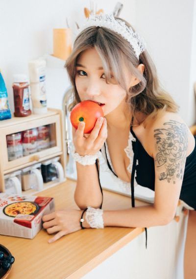 欧美老妇毛多_1080免费观看