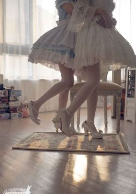 亚洲国产第一区二区香蕉日日_国产剧在线观看完整版
