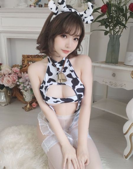 丝袜制服内射无套_超清在线手机播放