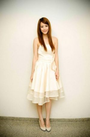 美女和男生一起努力的生猴子_1080免费在线播放