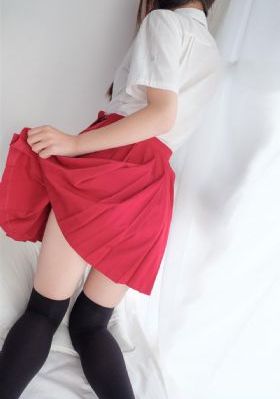 公厕肌肉壮汉被浓精喷满男男_4K免费观看视频